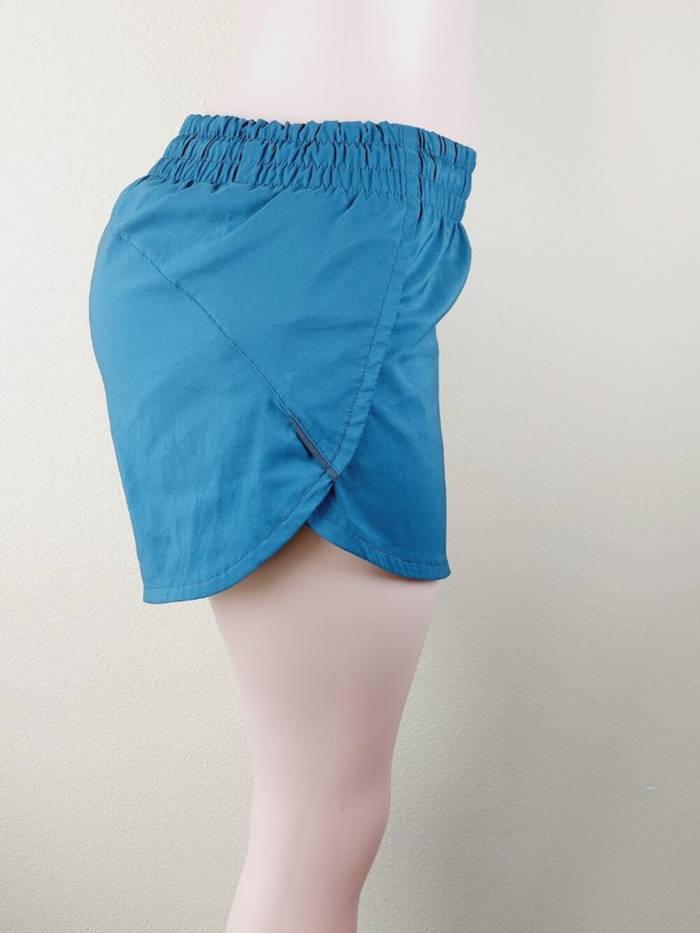 Athleta Women's Teal Elastic Waist Built-In-Sport Running Athletic Shorts Sz S - Picture 4 of 10